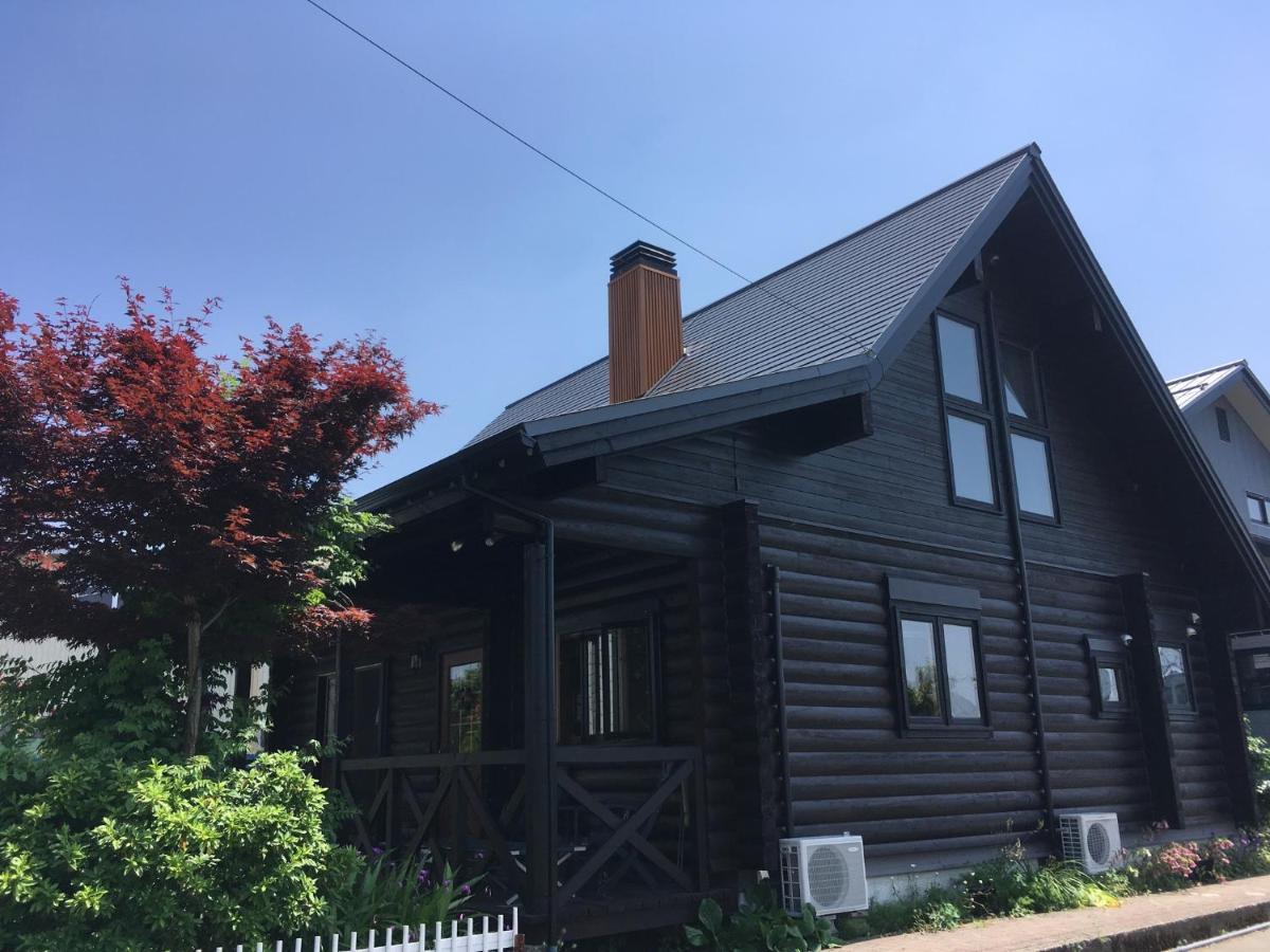 Carrefour Guesthouse カルフール ゲストハウス Toyama Station Zewnętrze zdjęcie